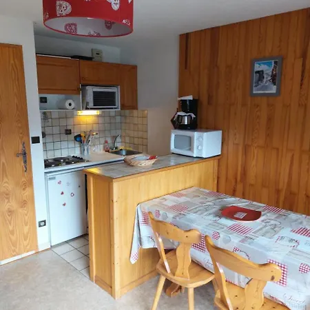 Apartment Le Chardonnet - 2 Pieces Pour 5 Personnes 751 *